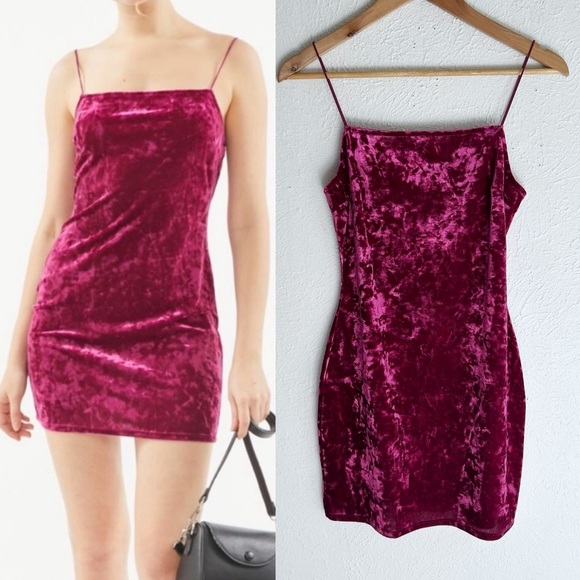 Urban Outfitters Urban Renewal Remnants Crushed Velvet Dress Raspberry Medium - Picture 1 of 5